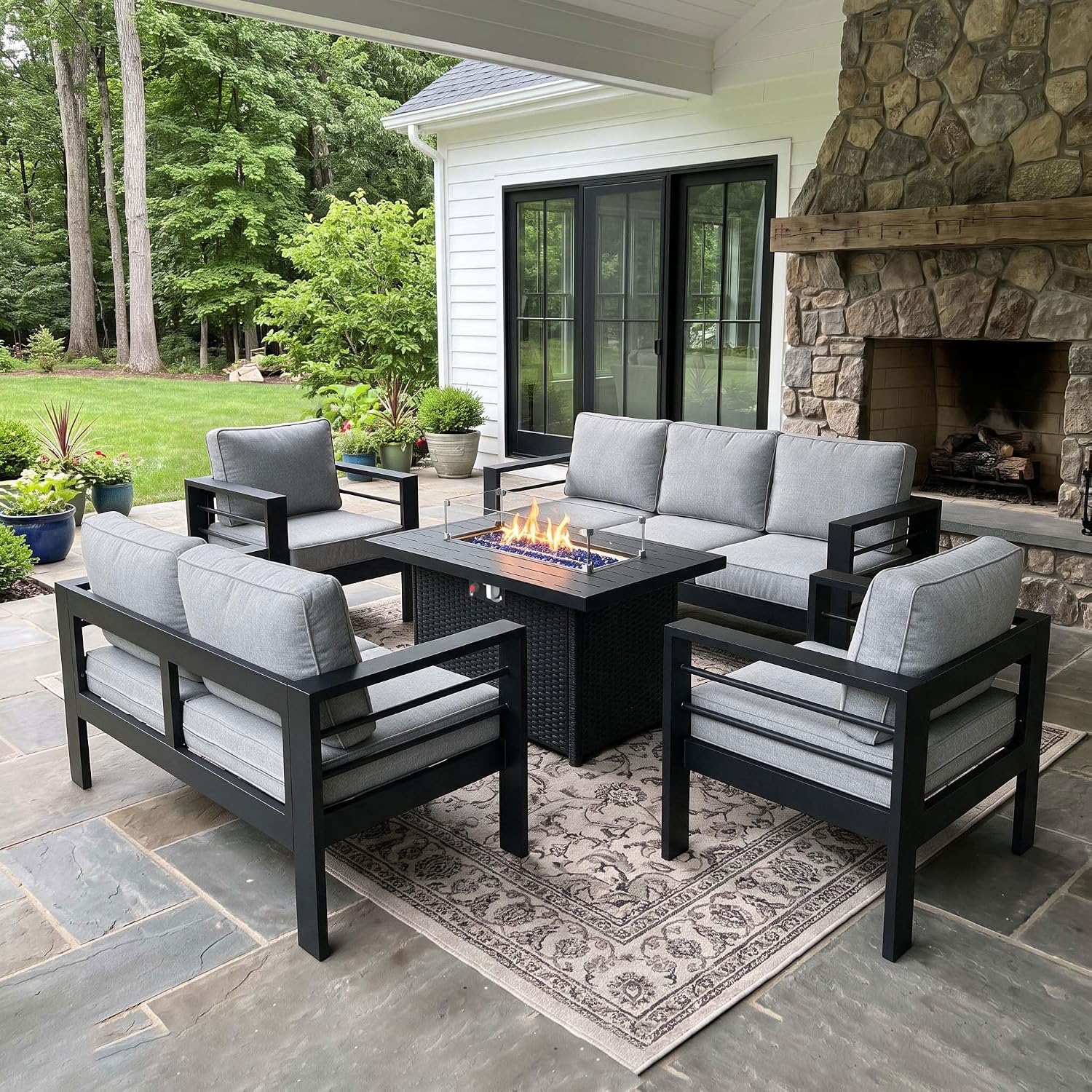 Outdoor Furniture With Fire Pit Table - Buitenmeubelset van aluminium met een tafel