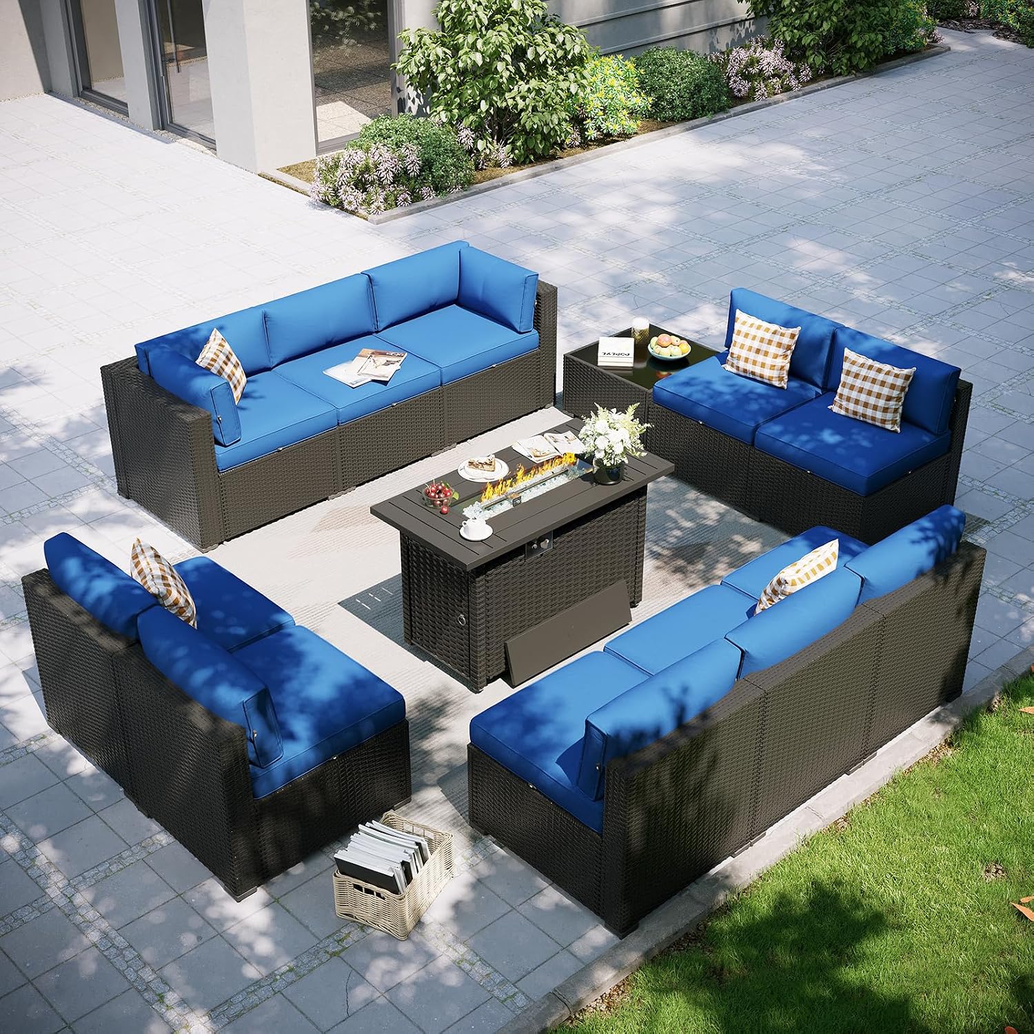 Outdoor Furniture With Fire Pit Table - Tuinmeubelset met een tafel met vuurplaats,