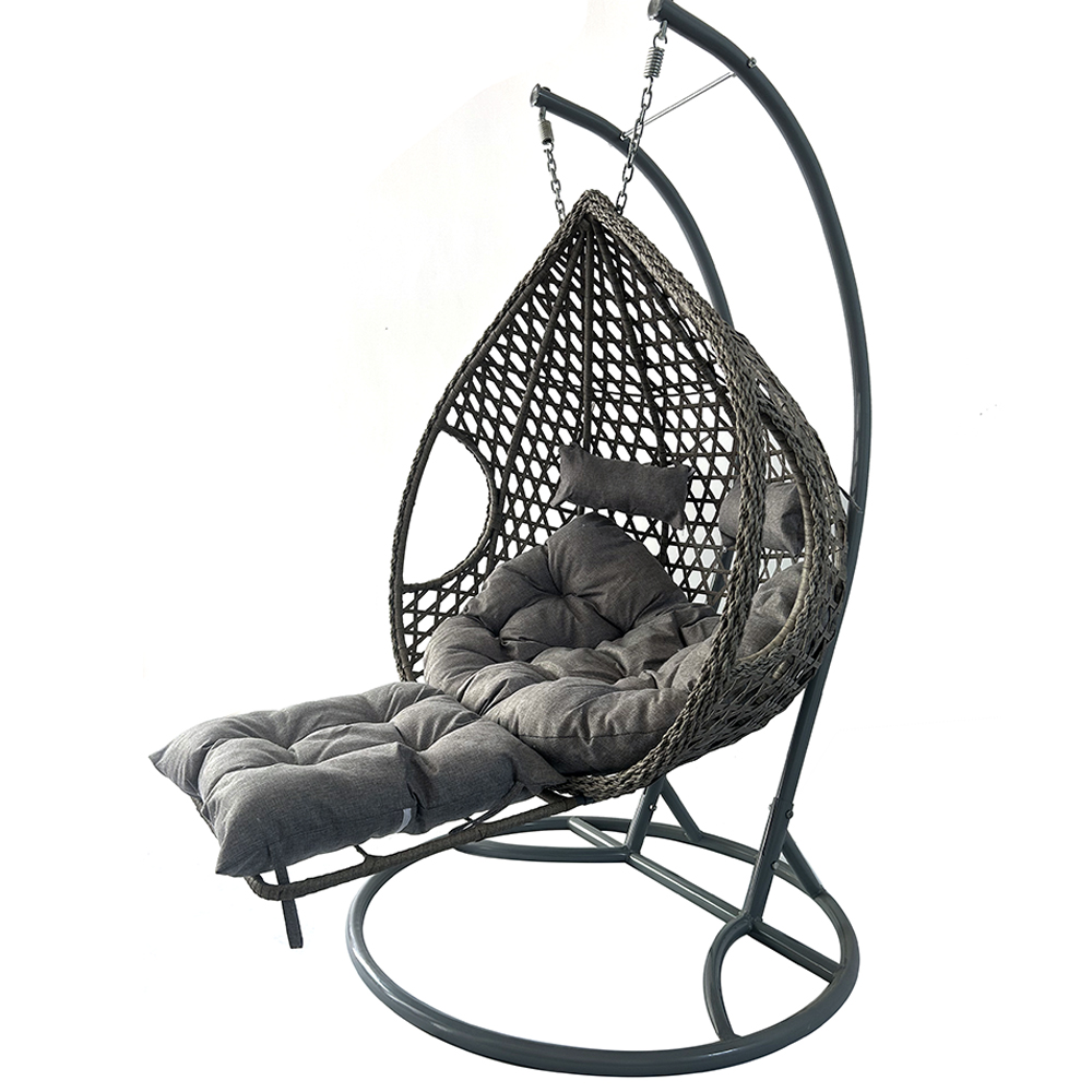 Hangstoel van PE-rotan met met - Hanging Egg Chair recensie en prijs